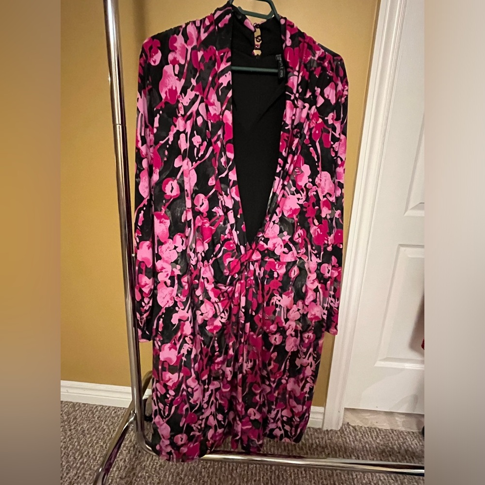 Plus size dress. Size 3XL.